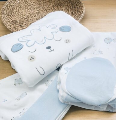 VENTA MAYORISTA ROPA DE BEBE